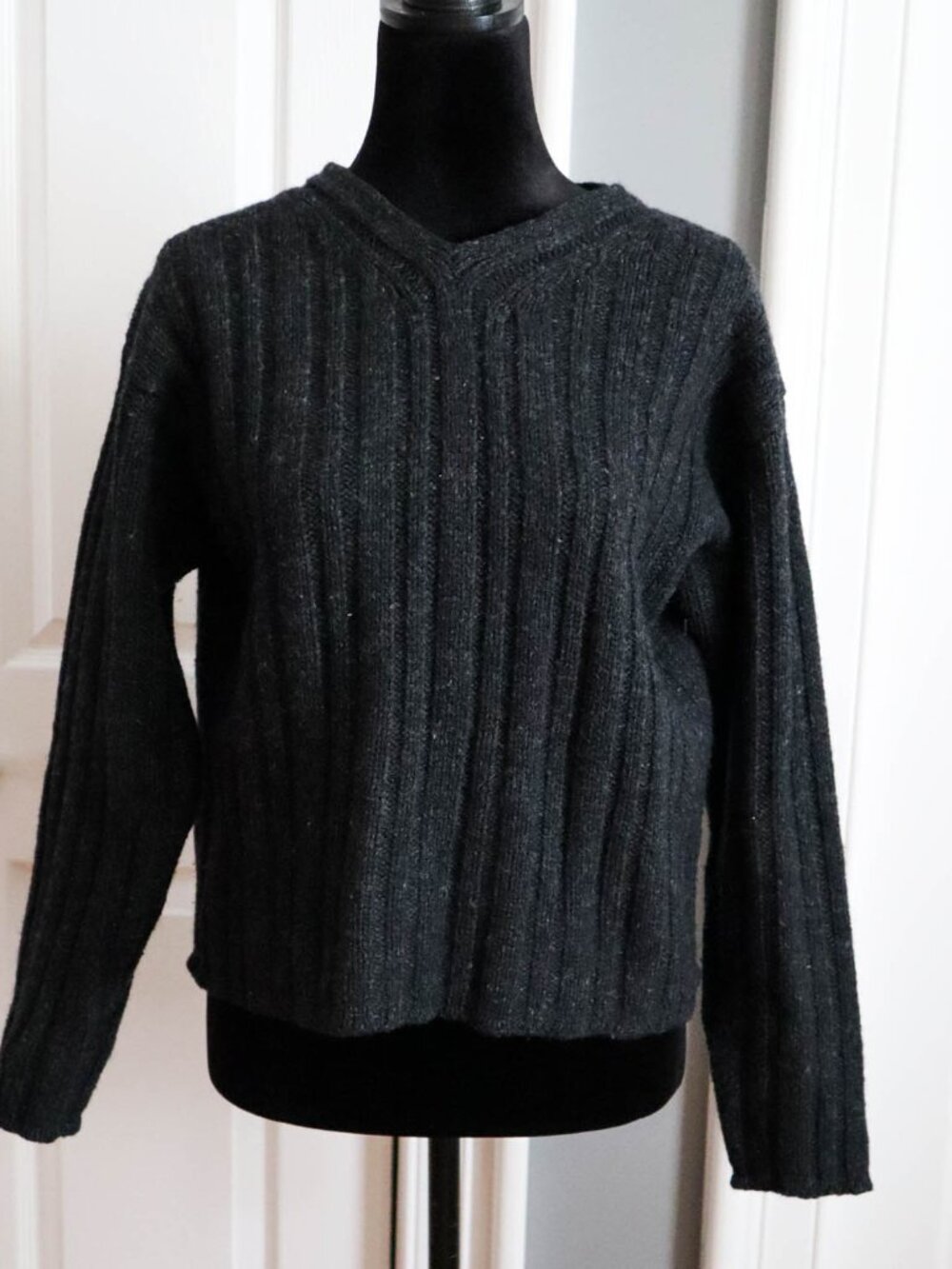 Vtg Oversized 100% Shetland Wool V-Neck Sweater Sz Small Charcoal Gray Y2K '90s